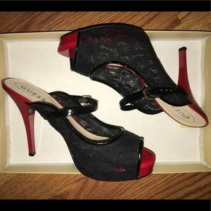 Guess red & black laced heel